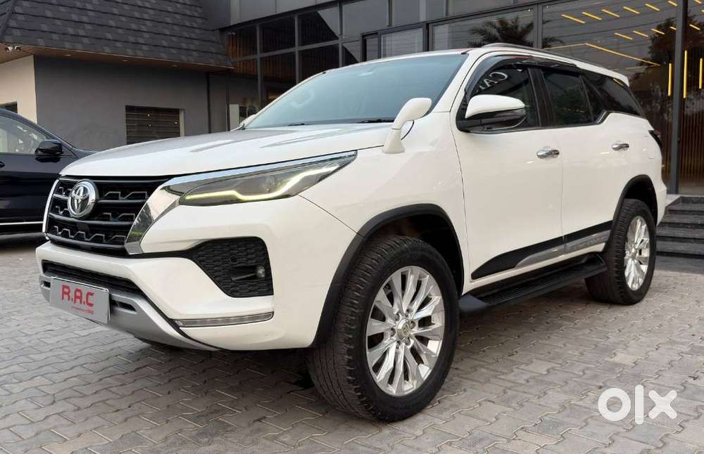 Toyota Fortuner 4x2 At 2.8 Diesel, 2021, Diesel