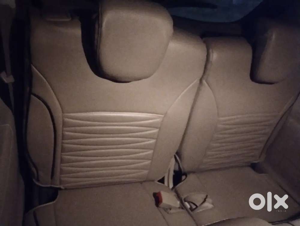 Maruti Suzuki Ertiga 2022 Only 20000 Km Driven ,december 2022 Model