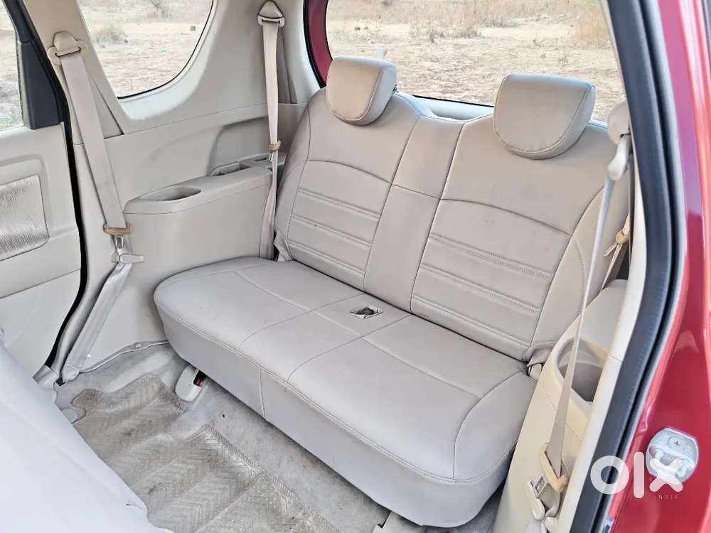 Maruti Suzuki Ertiga 2012