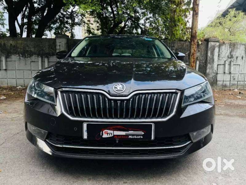 Skoda Superb Style 1.8 Tsi At, 2018, Petrol