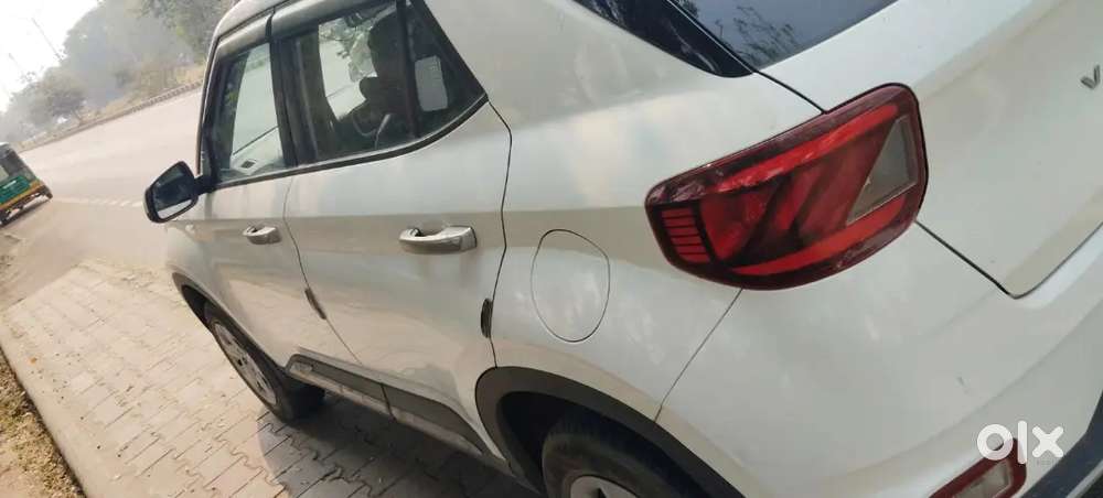 Hyundai Venue 2021 Petrol 12000 Km Driven Only
