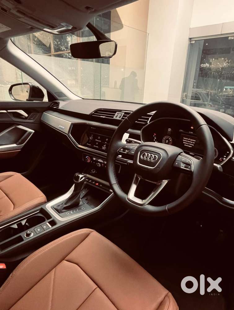 Audi Q3 40 Tfsi Technology, 2025, Petrol