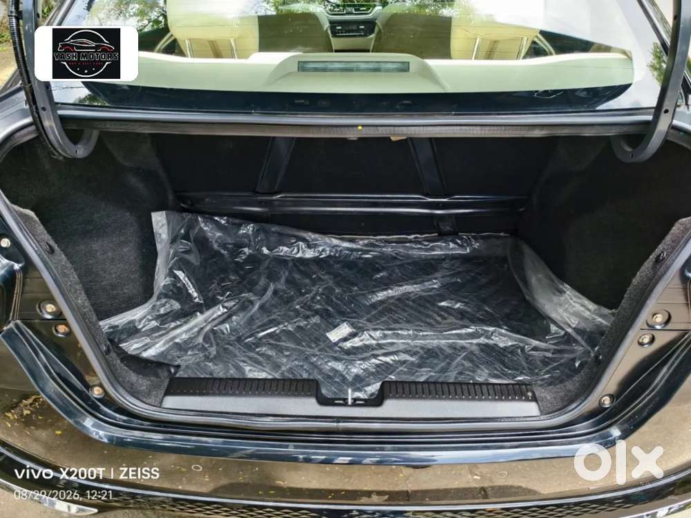 Maruti Suzuki Dzire 1.2 Zxi Plus, 2025, Petrol