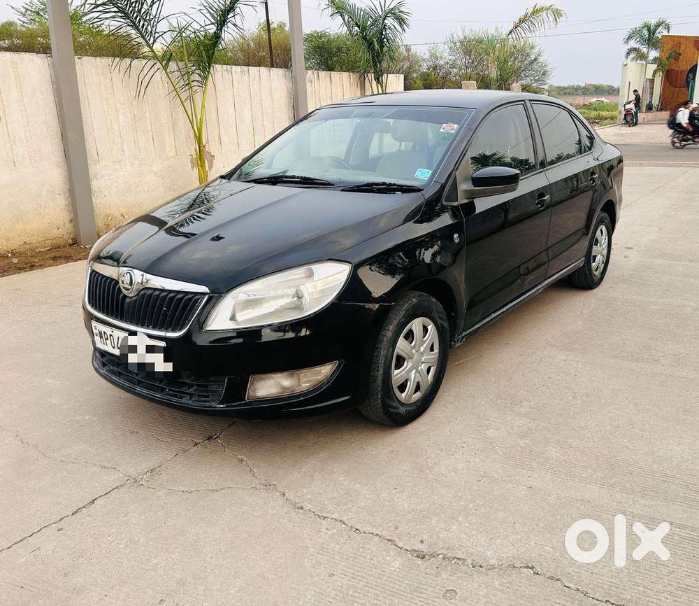 Skoda Rapid 2013-2016 1.5 Tdi At Elegance Black Package, 2014, Diese..