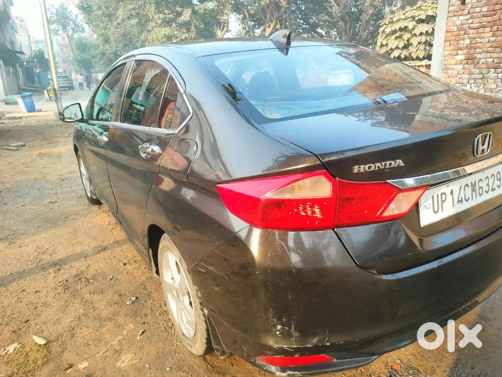 Honda City 2015 Cng & Hybrids 122000 Km Driven