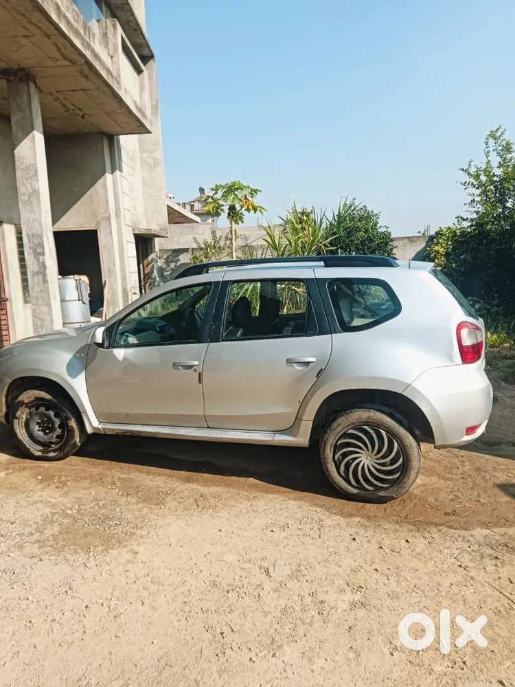 Nissan Terrano 2015 Diesel 137000 Km Driven