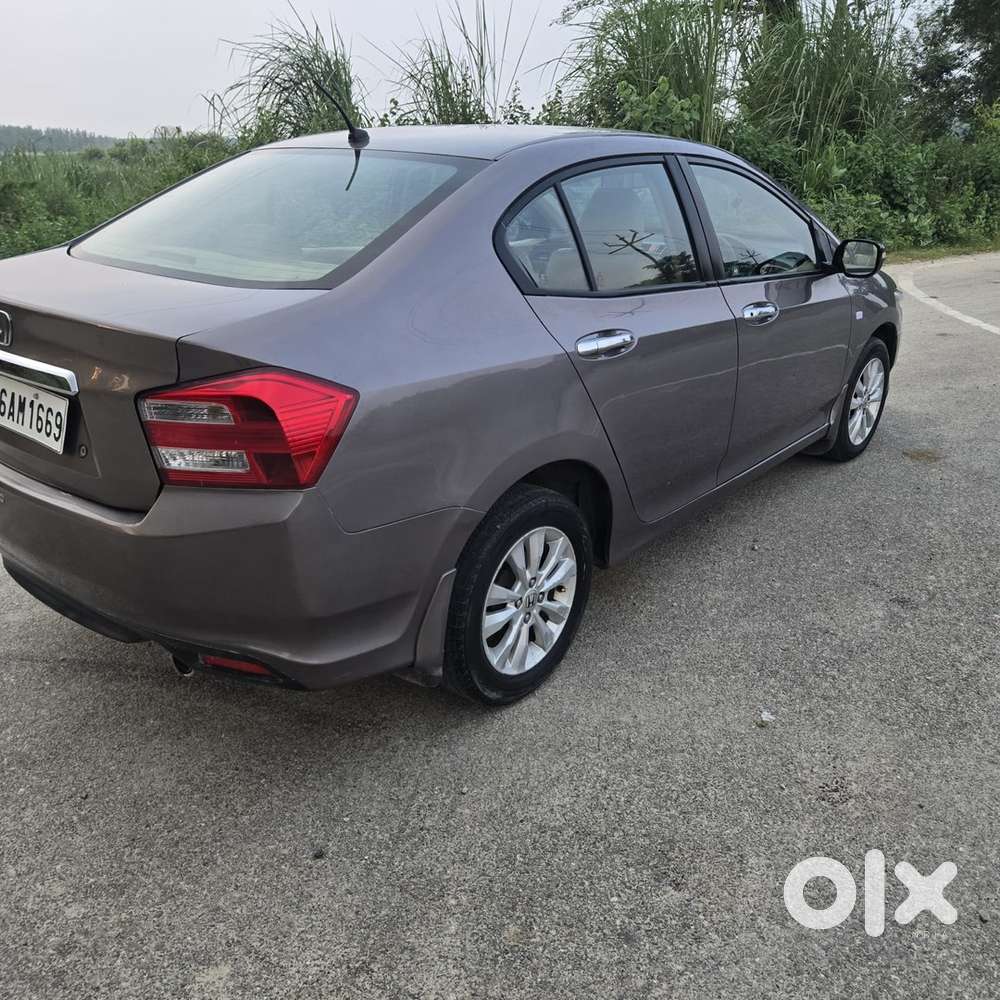 Honda City 2012 Model Registration 21/12/2012 Automatic And Sunroof