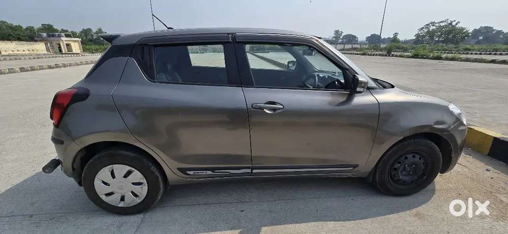 Maruti Suzuki Swift Vxi 2020