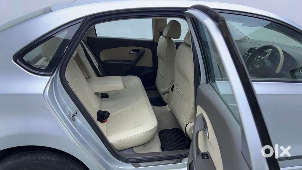 Volkswagen Vento Petrol Highline, 2013, Petrol