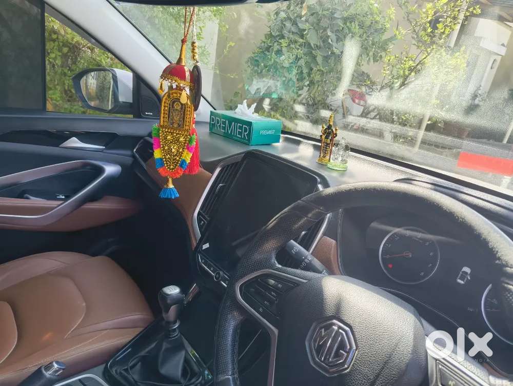 Mg Hector Plus 2022 Diesel Well Maintained