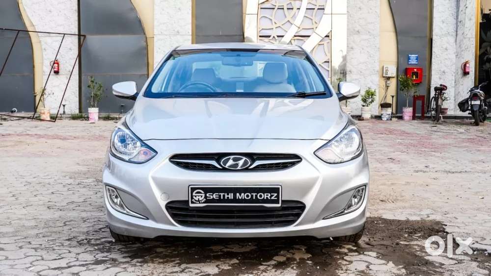 Hyundai Verna 1.6 Ex Vtvt, 2012, Petrol