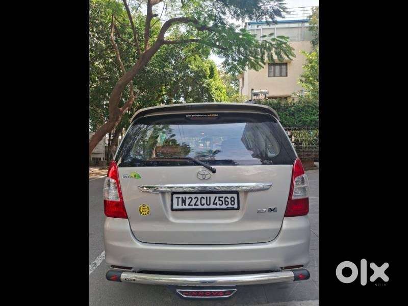 Toyota Innova 2.5 Vx 8 Str Bs-iii, 2012, Diesel