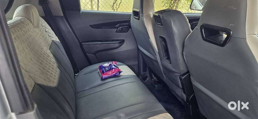 Mahindra Kuv 100 2016-2017 Mfalcon G80 K4, 2017, Diesel