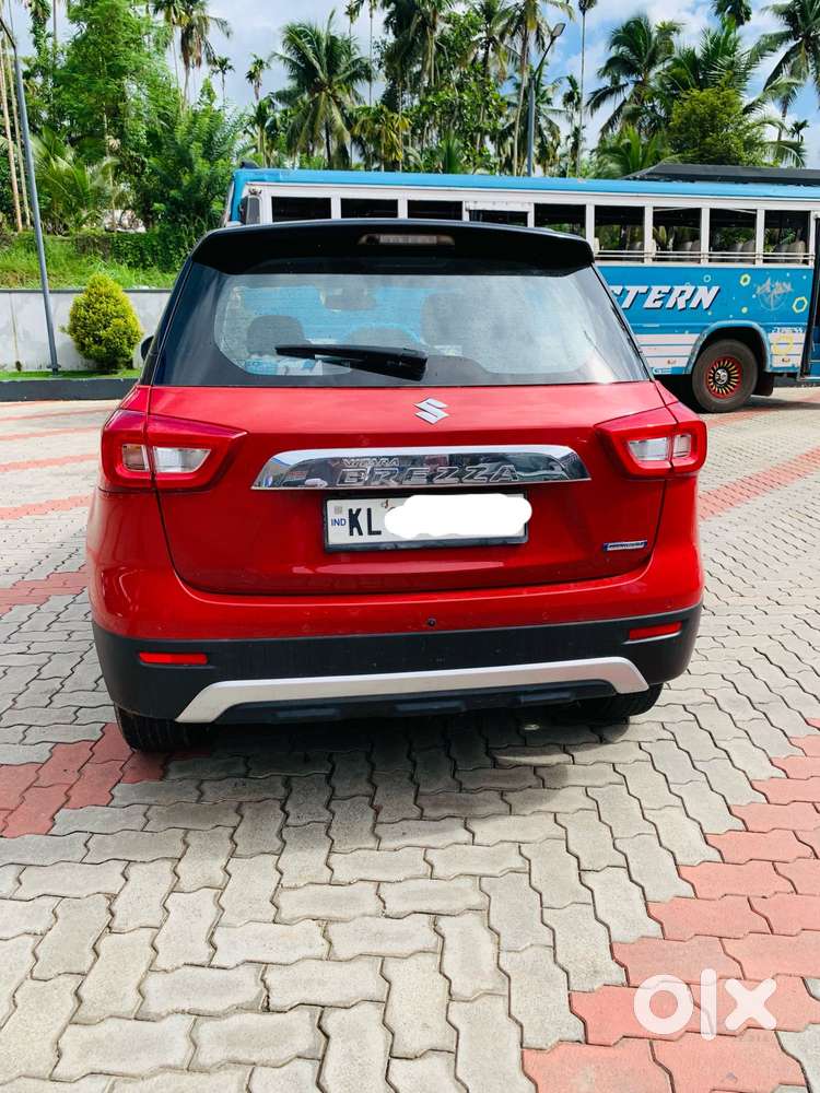 Maruti Suzuki Brezza 1.5 Zxi Plus Smart Hybrid Dual Tone, 2020, Petr..