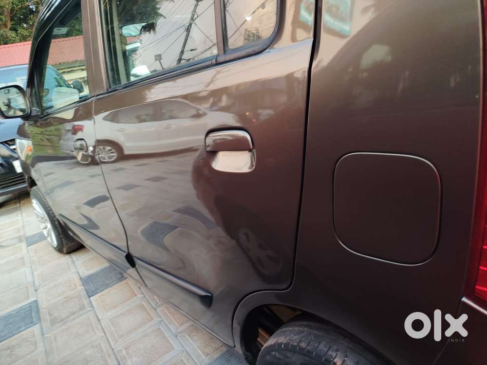 Maruti Suzuki Wagon R 1.0 Vxi (o), 2015, Petrol