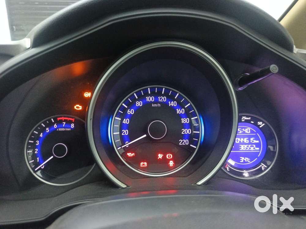 Honda Jazz [2020-2023] 1.2 V I-vtec Mt, 2015, Petrol