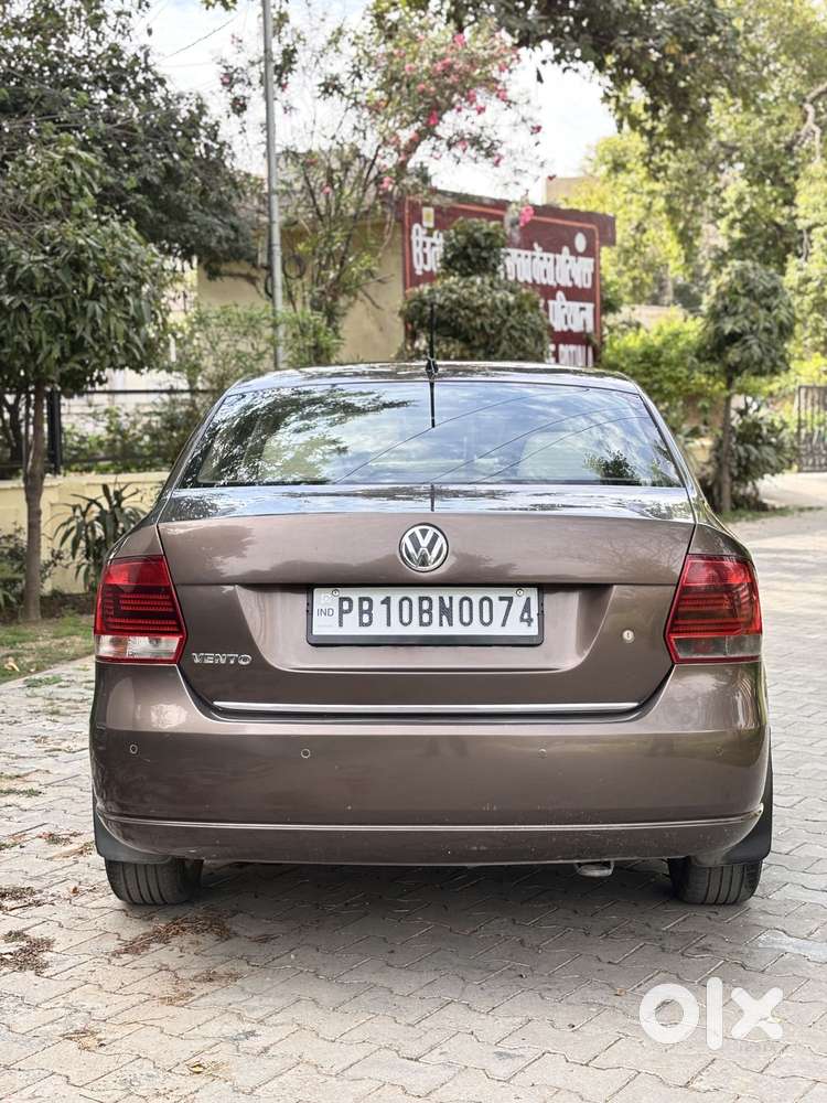 Volkswagen Vento 1.5 Tdi Highline Plus At, 2015, Diesel