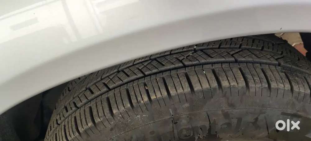 Toyota Fortuner Legender 2010 Diesel 200000 Km Driven