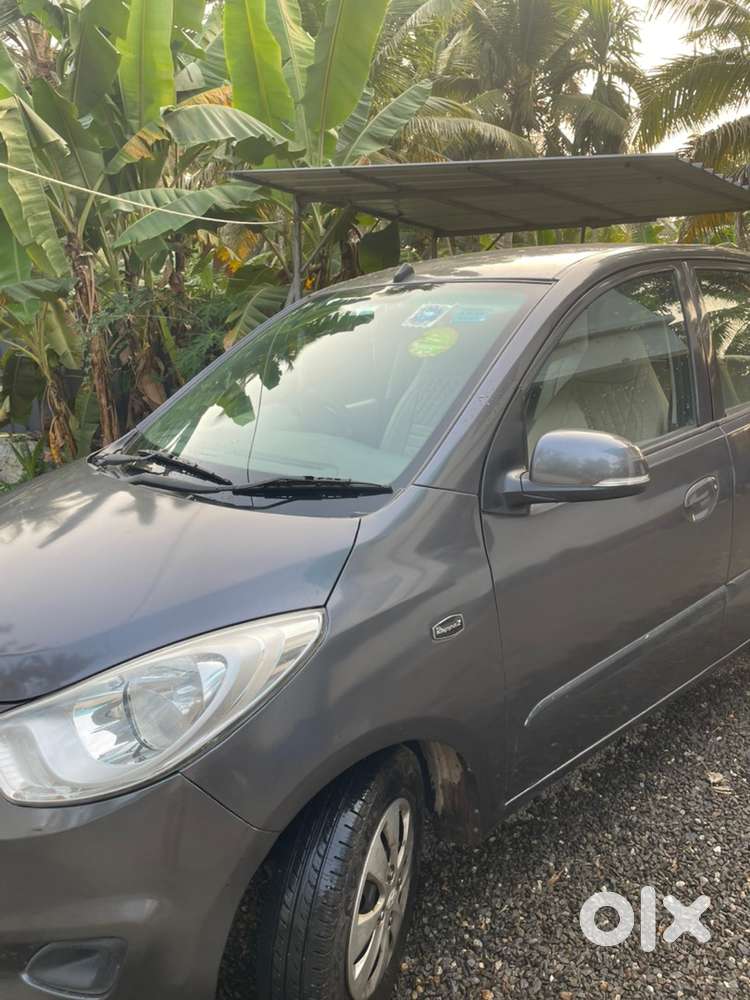 Hyundai Grand I10 2011 Petrol Car