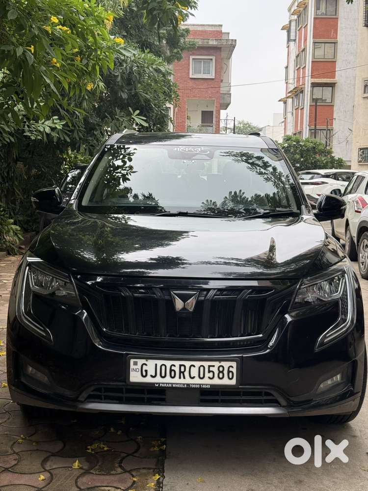 Mahindra Xuv700 2.2 Ax 7 Diesel At Luxury Pack Str, 2025, Diesel