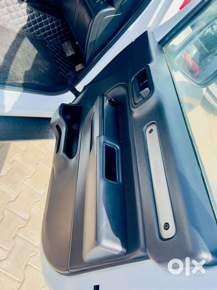 Mahindra Thar Lx Hard Top Petrol At Rwd, 2023, Petrol