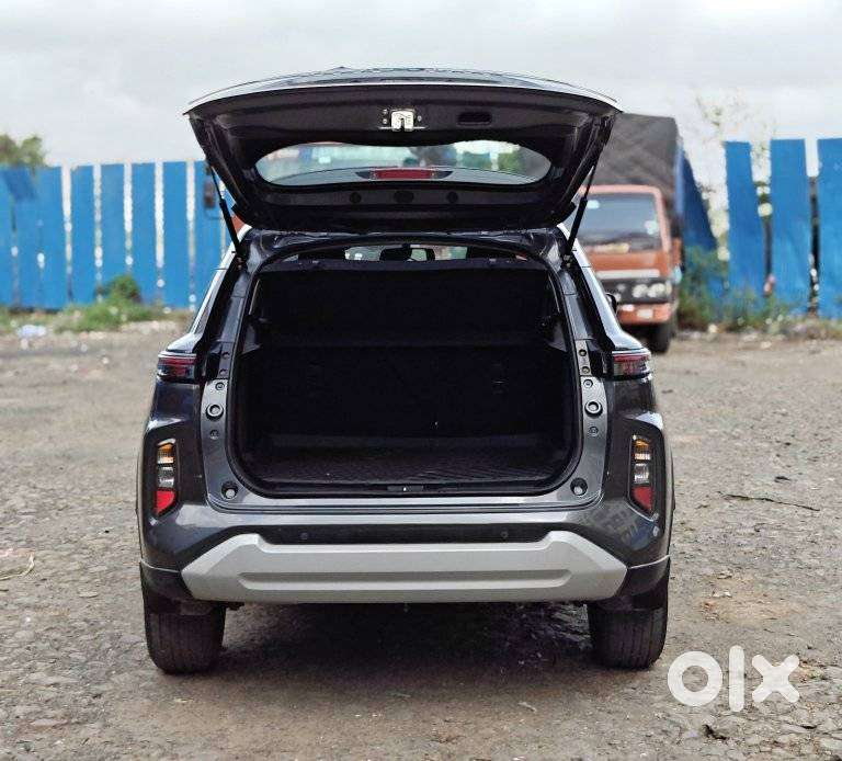Maruti Suzuki Grand Vitara 1.5 Zeta Smart Hybrid At, 2023, Petrol