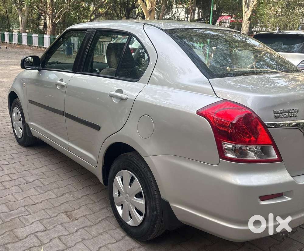 Maruti Suzuki Swift Dzire Vxi Optional, 2011, Petrol