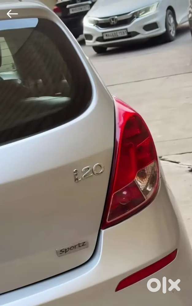 Hyundai I20 Sportz Petrol 2014