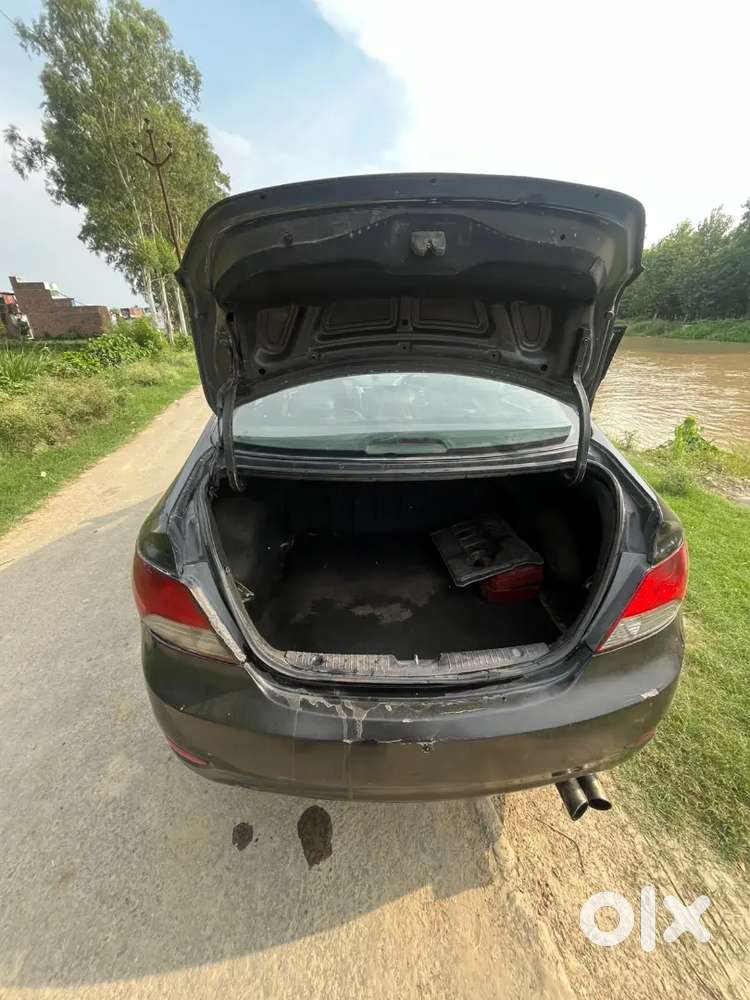 Hyundai Fluidic Verna 2013 Diesel 870000 Km Driven