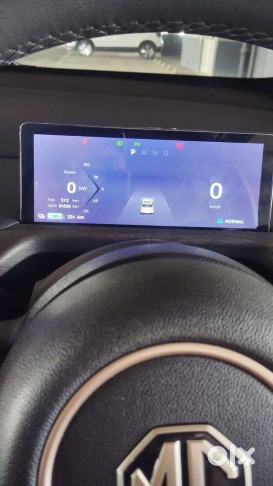 Mg Windsor Ev Essence Top Model  Feb 2025  Warranty Till 2028
