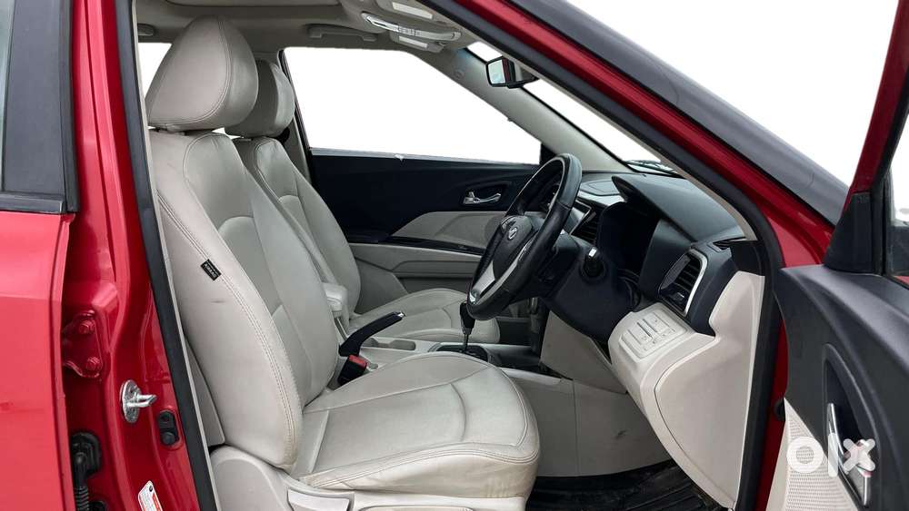 Mahindra Xuv300 W8 Amt Optional Diesel, 2020, Diesel