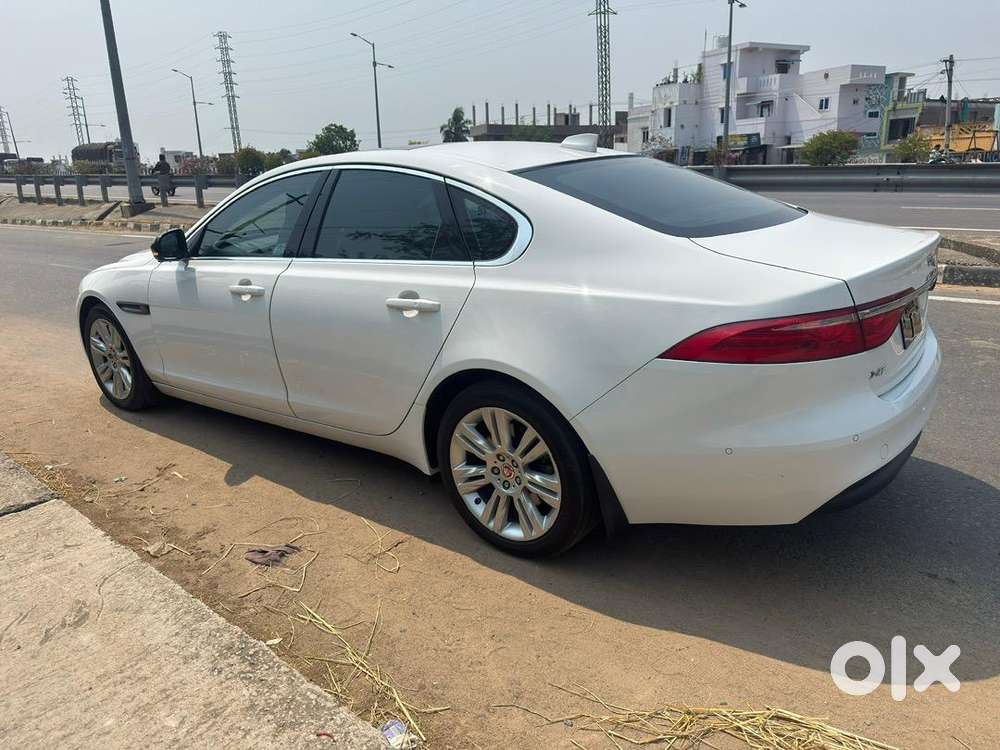Jaguar Xf 2016 Diesel Well Maintained