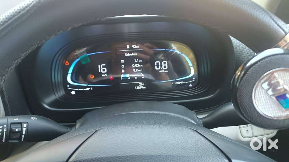 Hyundai Venue S (o) 1.2 Petrol Knight Edition, 2022, Petrol