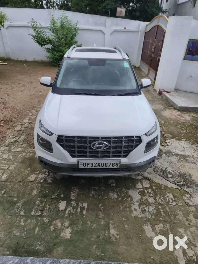 Hyundai Venue Diesel Manual 2019