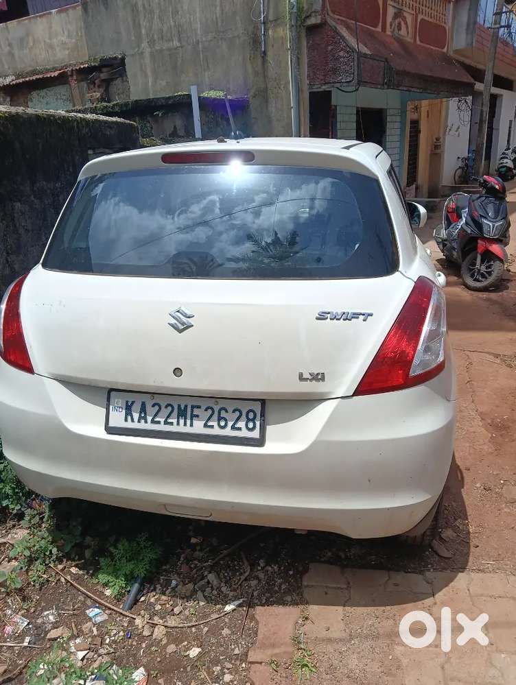 Maruti Suzuki Swift 2011 Lxi Petrol