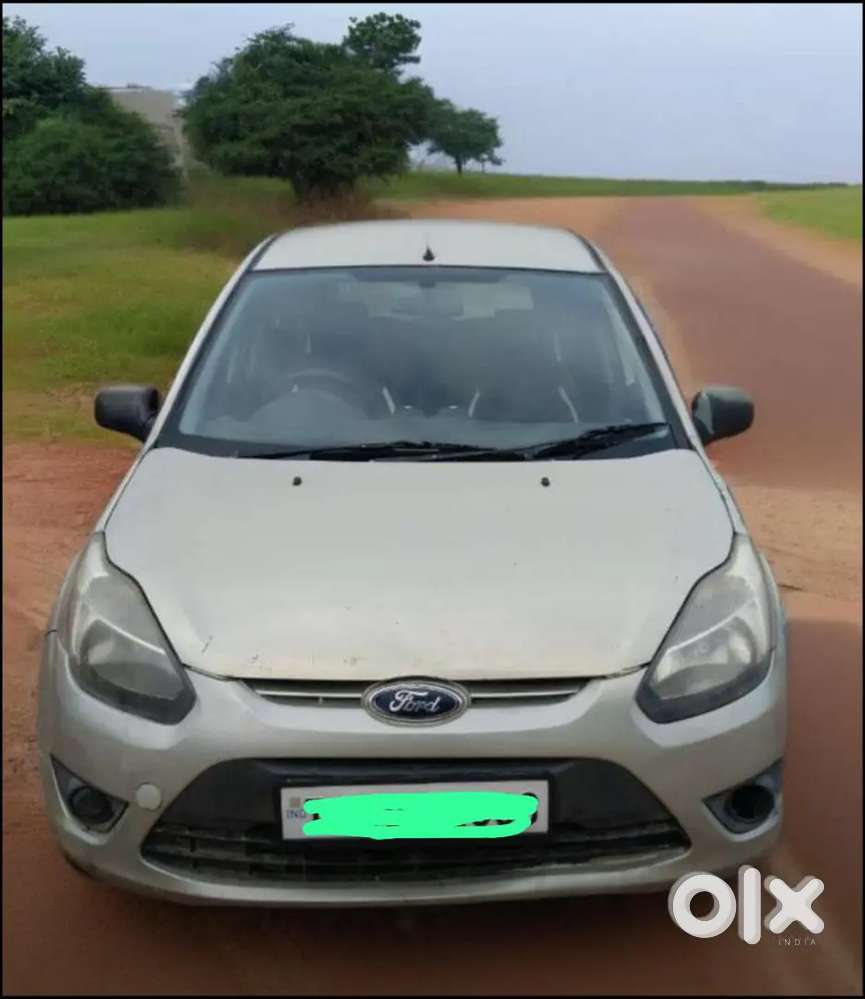 Ford Figo Diesel Titanium 2011