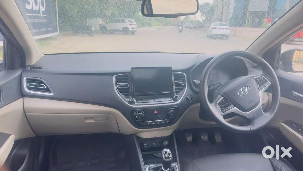 Hyundai Verna 1.5 Sx Petrol Mt, 2022, Petrol