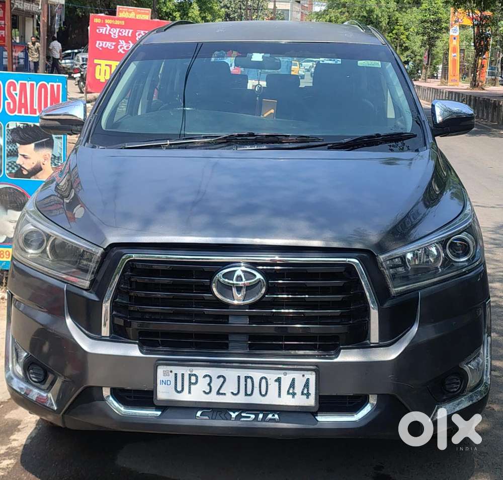 Toyota Innova Crysta G 7 Str, 2017