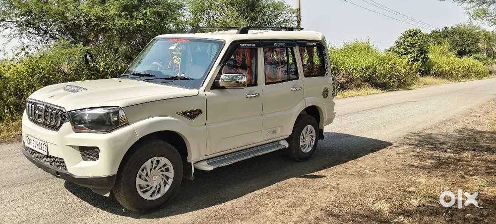 Mahindra Scorpio 2.5 S2 2015