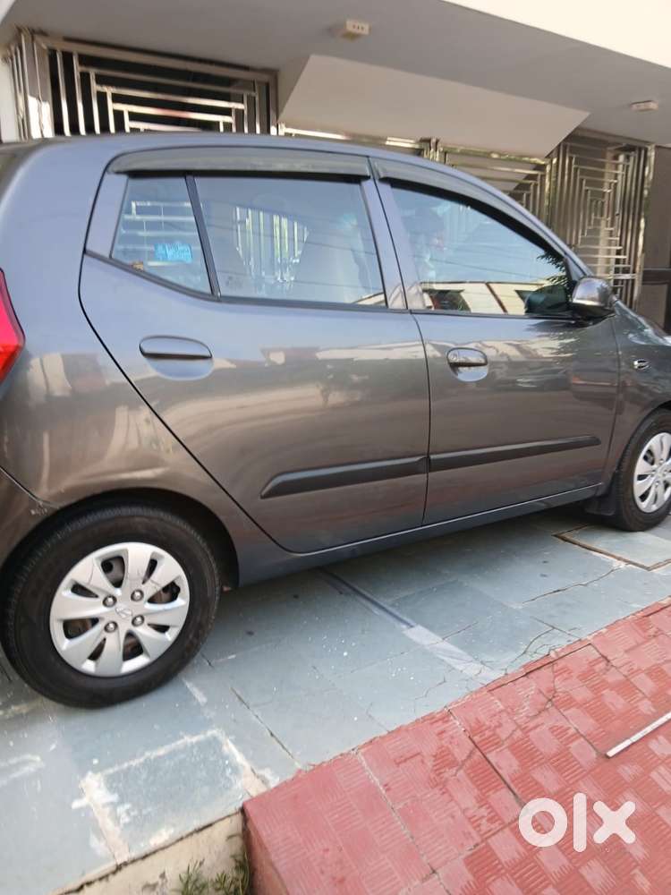 Vehicle Is In Excellent Condition Giving An Average Of 15-16 Kmpl