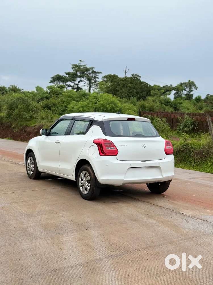 Maruti Suzuki Swift Amt Vxi, 2022, Petrol