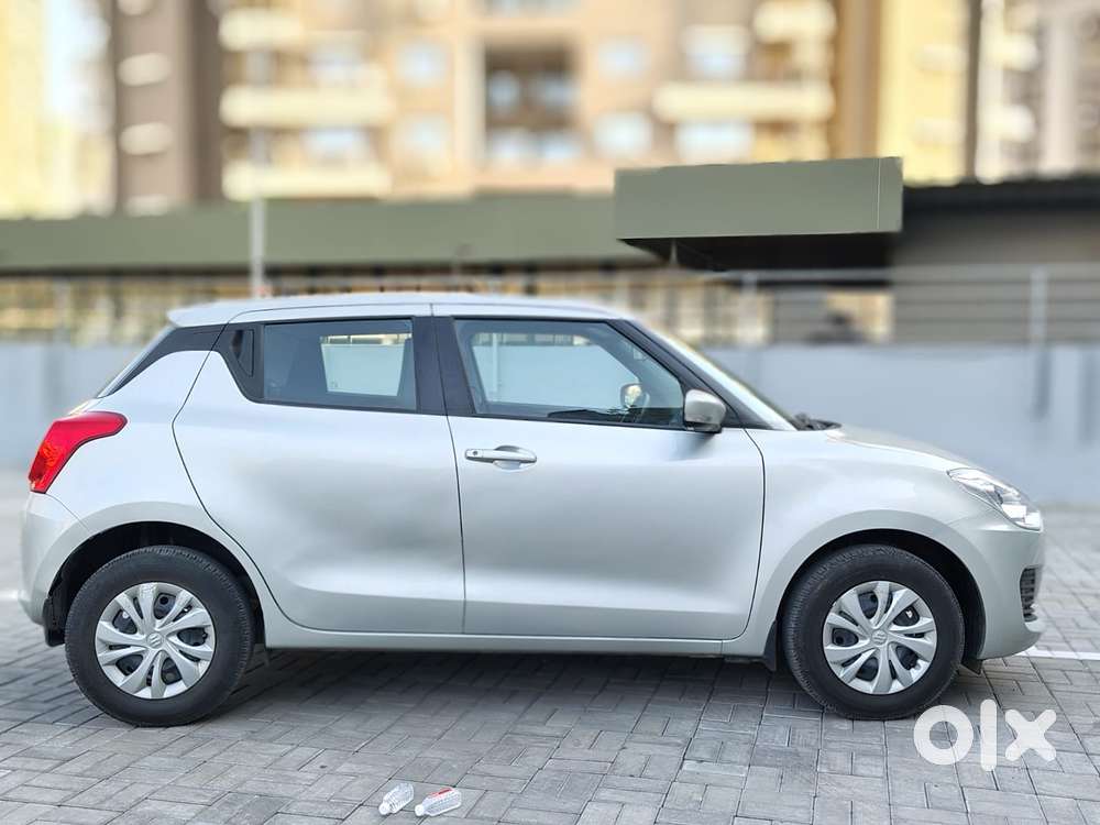 Maruti Suzuki Swift Amt Vxi, 2020, Petrol