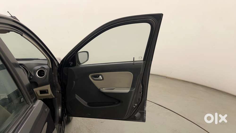 Maruti Suzuki Alto K10 Vxi, 2015, Petrol