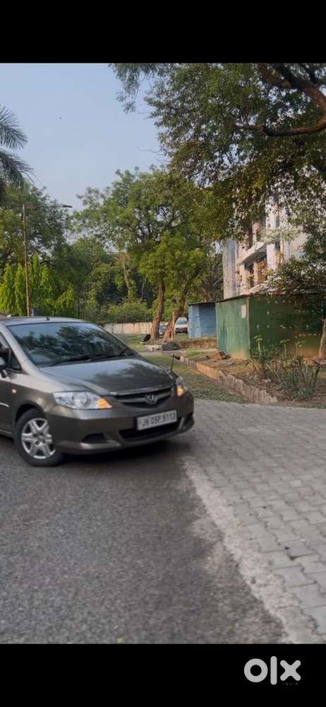 Honda City Zx 2006 Petrol Well Maintained