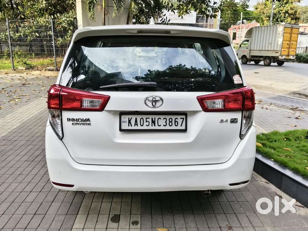 Toyota Innova Crysta [2020-ongoing] 2.4 Gx At 7 Str, 2021, Diesel