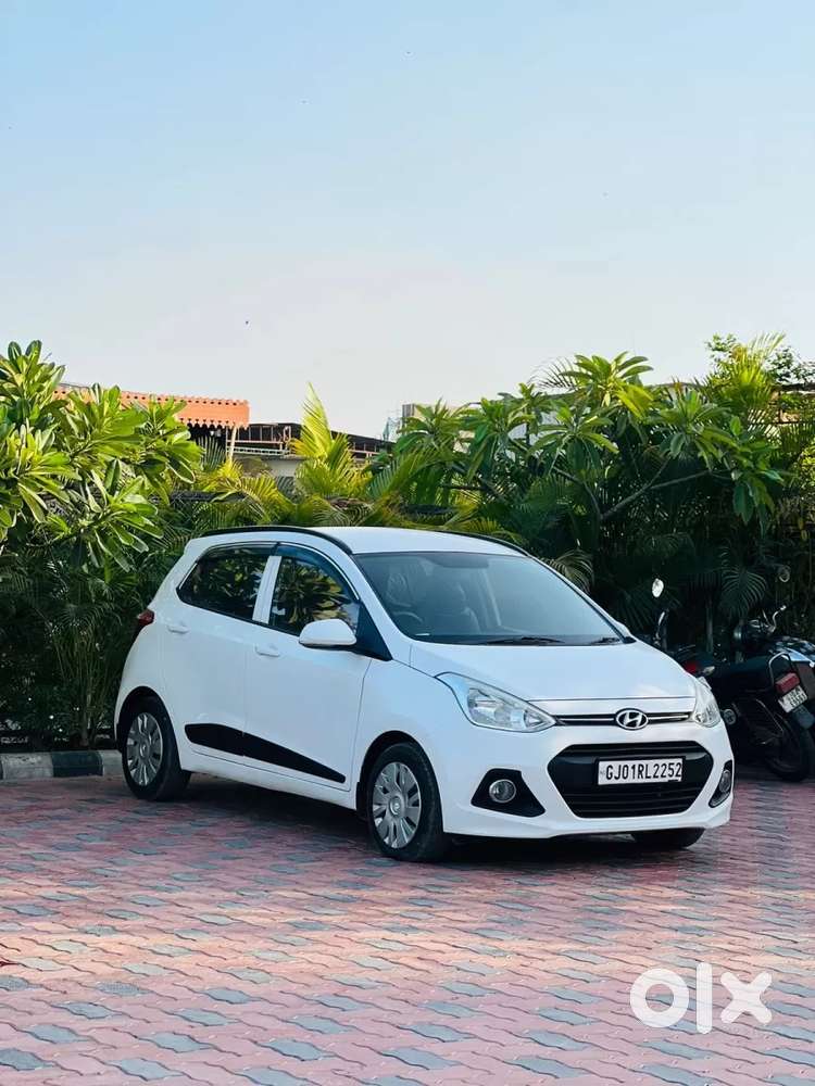 Hyundai Grand I10 1.2 Crdi Sportz, 2015, Diesel