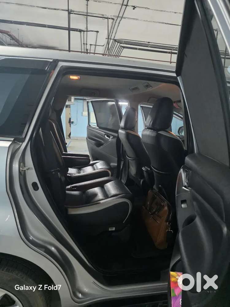Toyota Innova Crysta 2.7 G Automatic Petrol | 2018 | 59,000 Km