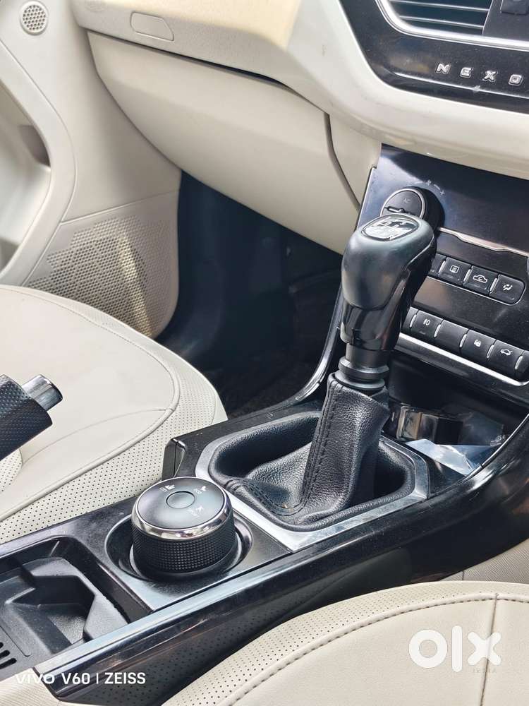 Tata Nexon 1.5 Revotorq Xz Plus Dual Tone, 2023, Petrol