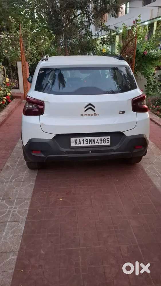 Good Car ..all Service Update..maintained At Showroom