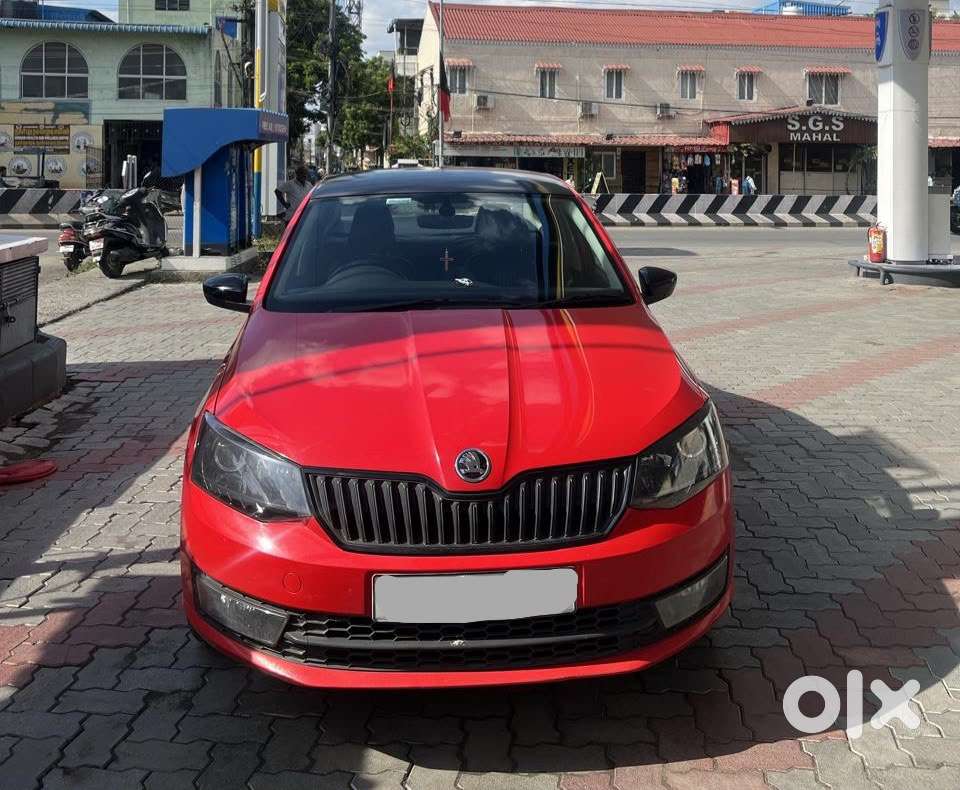 Skoda Rapid 2018 Petrol